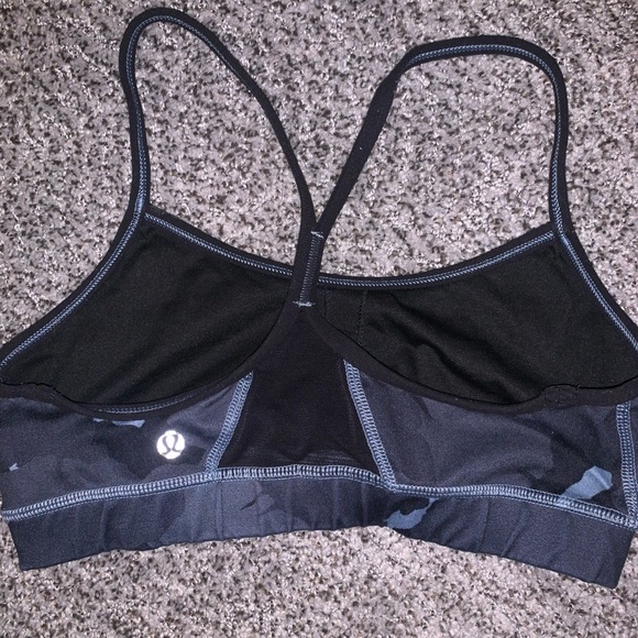 Lululemon flow y bra - Picture 2 of 3
